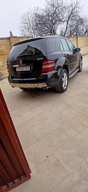 diski mersedes: Mercedes-Benz ML 350: 3.5 l | 2008 il Ofrouder/SUV — 3