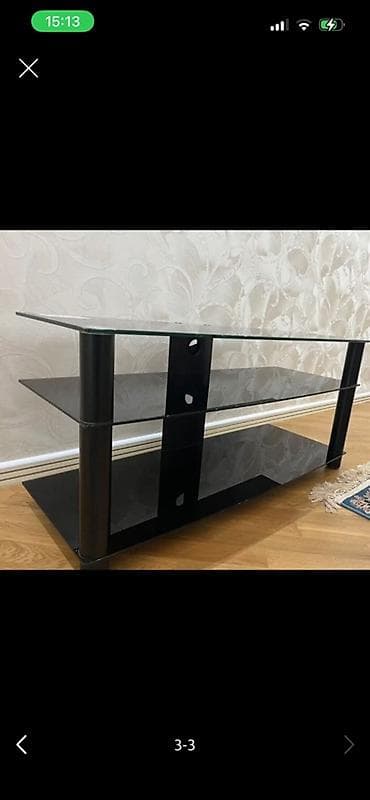 qara profil sekilleri: Düz TV altlığı, Polkalı, Şüşəli — 2