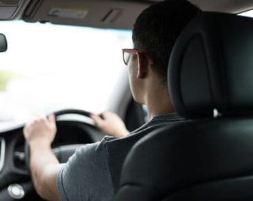 İnformatika: Şəxsi sürücü xidməti - Uşaqların məktəb və ya baxçaya təhlükəsiz — 1