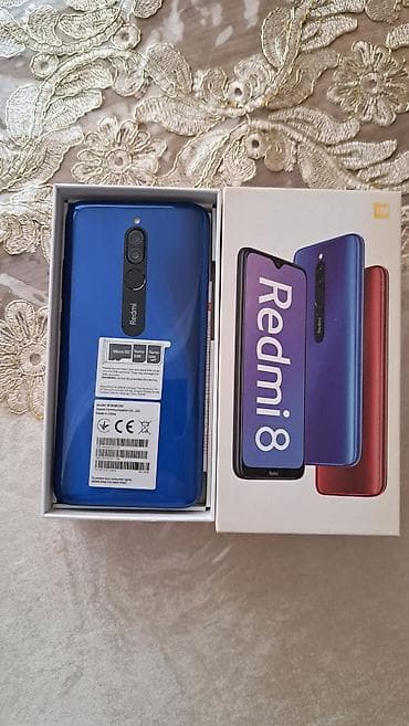 Компьютеры, ноутбуки и планшеты: Redmi 8, 32 ГБ, цвет - Голубой, Две SIM карты — 2