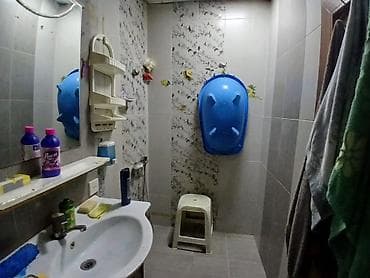 menzil satisi: 3 otaqlı mənzil — əlverişli yerləşmə və yüksək potensial Kərpic binada — 2