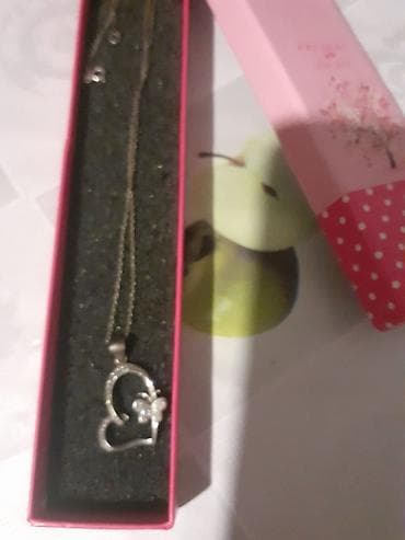 Boyunbağı, Ünvandan götürmə