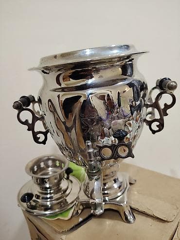 samovar suvenir: Elektrik samovar – klassik rus üslubunda, xrom-parlaq metal gövdə ilə — 4
