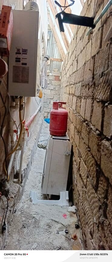 Lüğətlər: 60 kv. m, 2 otaqlı — 8