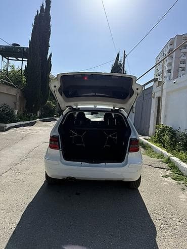 opel astra 2012 model: Mercedes-Benz B 200: 1.7 l | 2007 il Hetçbek — 4