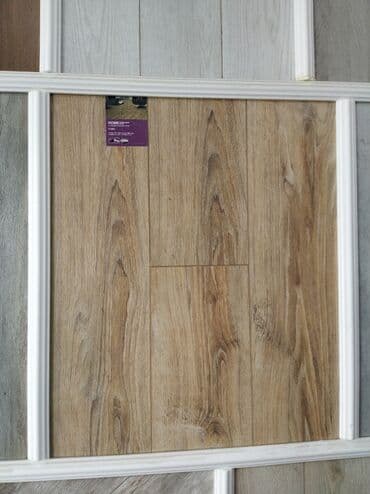 taxta çornu pol: Məhsul: Laminat döşəmə paneli - Dizayn: Təbii palıd ağacını — 1