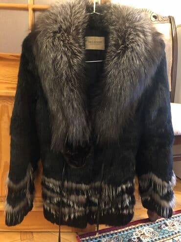 Az geyinilib. S razmer 80 manata satıram