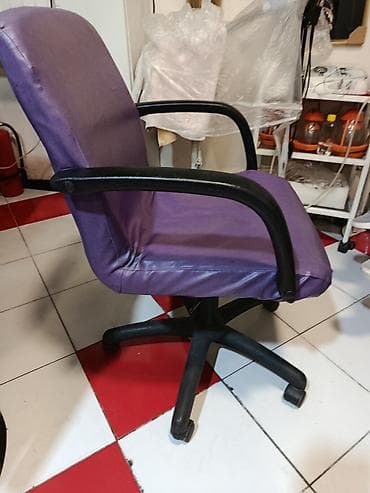 mebel materialı: Bənövşəyi rəngdə salon kreslosu ikinci əl - Yumşaq oturacaq və — 1