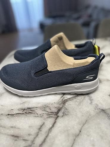 kisi geyimi: Skechers Performance slip-on kişi ayaqqabısı Ölçü: 45,.5 - 46, US - — 2