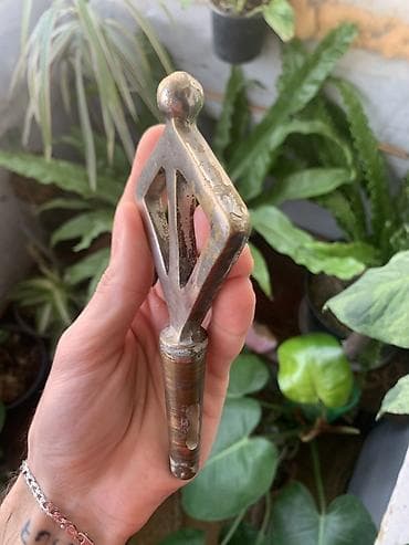 Qamaklar: Samovar kranı
40 litrlik samovarın üstündən çıxma kran. Tam təmizdir — 3