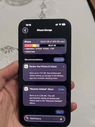 iphone xacmaz: IPhone 13, 256 GB, Midnight, Face ID — 6