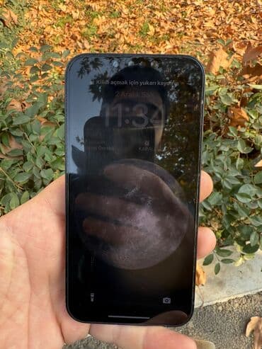iphone xacmaz: IPhone 13, 128 GB, Midnight, Simsiz şarj, Face ID — 3