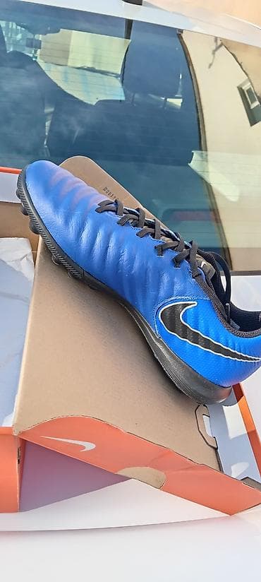 mavi ayaqqabılar: Məhsul: Nike Tiempo futbol ayaqqabısı (çəmən/süni örtük üçün.Rəng — 2