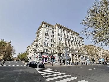 eksperimental binalar: Bakı, 3 otaqlı, Köhnə tikili, 90 kv. m — 1