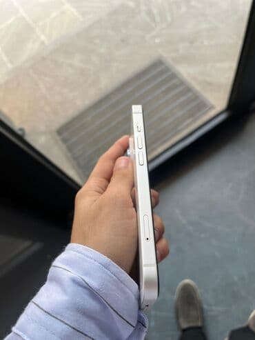 ucuz nausnikler: IPhone 14, 128 ГБ, Серебристый, Face ID — 2