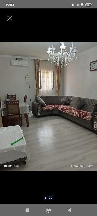 xirdalanda ev: Xırdalanda uğur marketin yanında 596 marşrut yolunun usdu yerdən 7 — 10