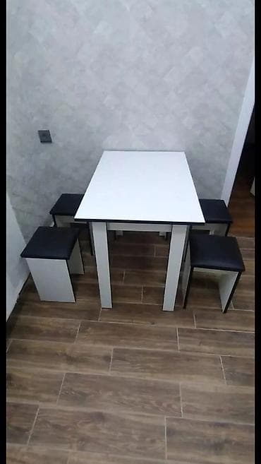 Mətbəx üçün, Açılmayan, Dördbucaq masa, 4 stul