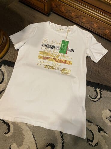 Köynək Türkiyədən alınıb yeni və etiketlidir XS-S ölçüyə uyğundur lalafo.az -da Köynək Türkiyədən alınıb yeni və etiketlidir XS-S ölçüyə uyğundur