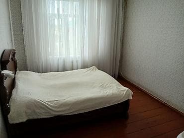 Yataq otağı üçün klassik iki nəfərlik çarpayı - Material: bərk ağac