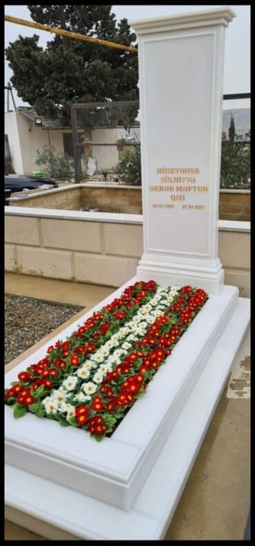 at və eşşəyin cutləşməsi: SiFARİŞƏR.
MƏZAR DAŞLARI — 1