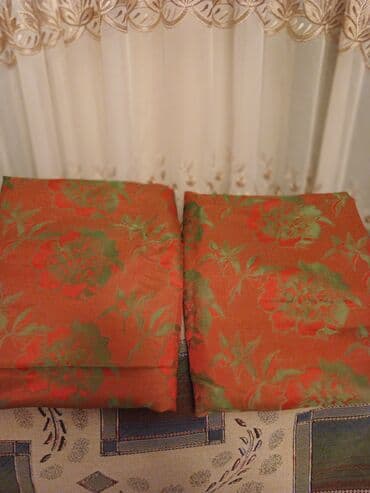 Məhsul: Dekorativ parça dəsti (2 ədəd) Təsvir:sovet dövrünūn 2 dene