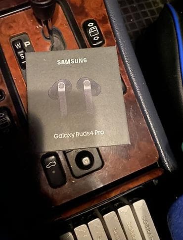 Simsiz (Bluetooth) Qulaqcıqlar, Samsung