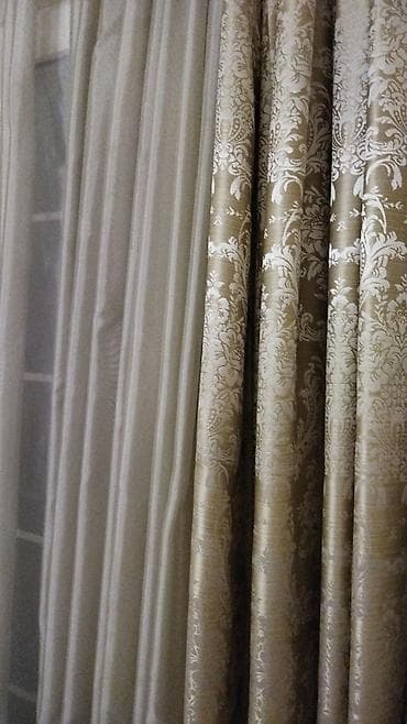 Другой декор и предметы интерьера: Личные вещи два комплекта декоративных штор и тюль. в комплекте на — 2