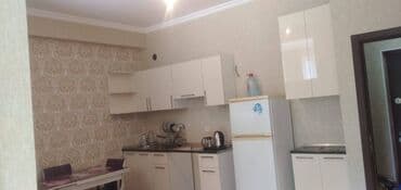 kirayə evlər xırdalanda: 1 otaqlı, Yeni tikili, 40 kv. m — 1