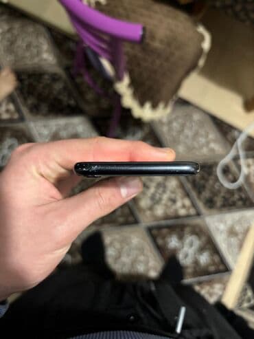 Bentley: IPhone SE, 64 GB, Qara, Qırıq — 6