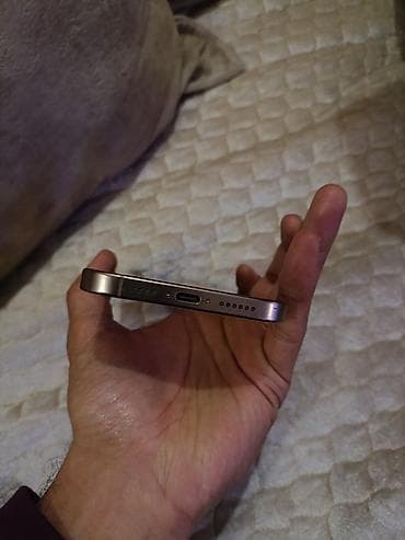 a35 ikinci el: IPhone 16 Pro Max, 256 GB, White Titanium, Simsiz şarj — 3