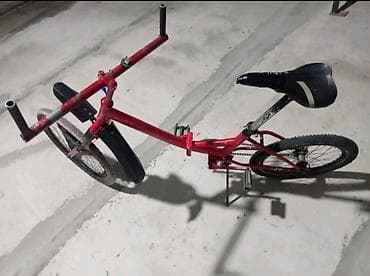 iwlenmiw velosiped: Xüsusi yığılma üçtəkərli velosiped – stunt və əyləncə üçün. - Rəng — 4