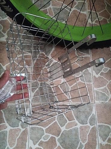 Digər biznes avadanlığı: Velosipedlər üçün yük yığmağa metal səbətlər Çatdırılma metrolara — 2