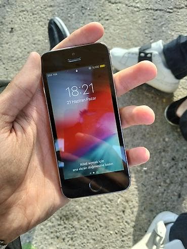 IPhone 5s, 16 GB, Graphite, Barmaq izi