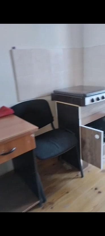 mini evler: Binede bir otagli ev kiraye verilir. Qiymet 170azn. Ofis haqqı 30 azn — 4