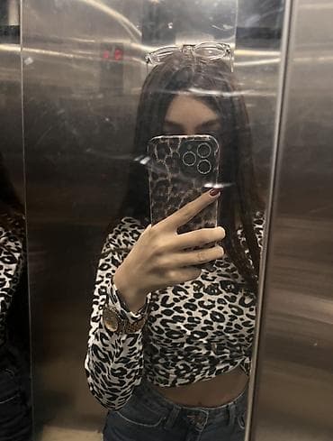 Leopar miu crop Uzundu ozum qatlamisham miu yazisi qashlidi targovuda