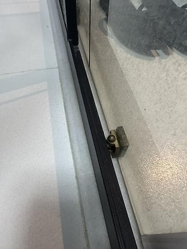 ремонт душевых кабин: Перегородка, Угловая — 2