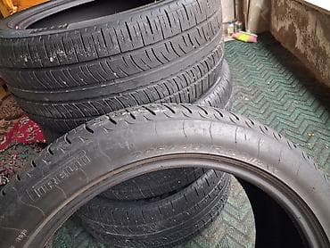 r15 disklər: Şin Pirelli 295 / 40 / R 22 — 4