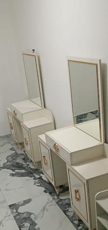 guzgulu kamotlar: Güzgülü — 1