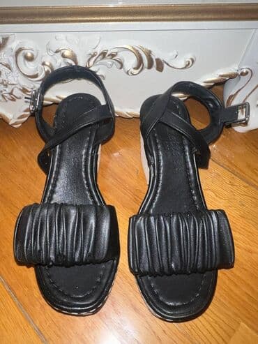 kisiler ucun gumus sepler: Ölçü: 37, rəng - Qara, İşlənmiş — 1