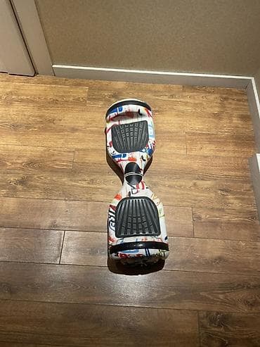 körpü: Elektrikli hoverboard – rəngarəng “graffiti” dizaynlı gövdə — 3