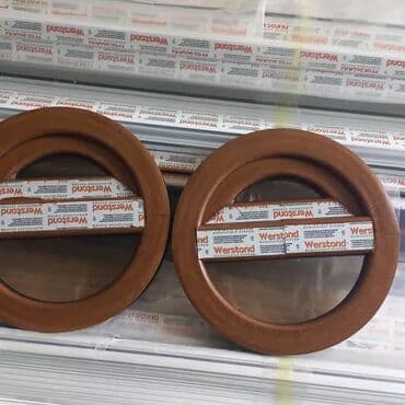 plastik pencere setkalari: İşlənmi̇ş plasti̇k kari̇çni̇vi̇ pəncərələr. Paket şüşə i̇le. 99 — 6