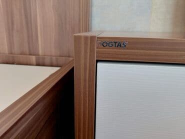 Masalar və oturacaqlar: Yeni, Güzgülü, Türkiyə — 13