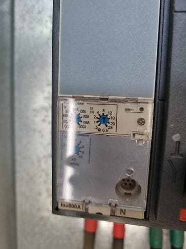 Schneider Electric Elektrik avtomat, 3 faza, 400 Vt, Ödənişli quraşdırma, Kredit yoxdur, Zəmanətsiz, Ödənişli çatdırılma
