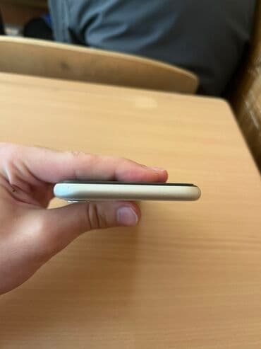 resmi 11: IPhone 11, 128 GB, Ağ, Face ID — 4