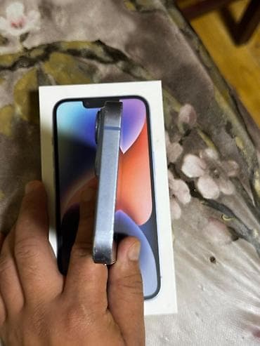 tablet duz: IPhone 14, 128 GB — 6