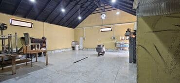 əmlak: Su, qaz, isiq (3 faza, o faza), kanalzasiya sistemi, səhrlər arasi — 9