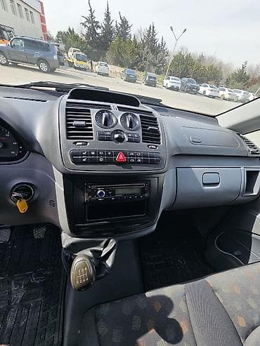 ford tranzit 2007: Mercedes-Benz Vito: 2.2 l | 2009 il Mikroavtobus — 7