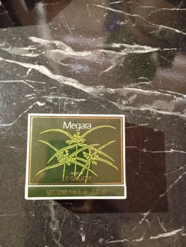 Bədənə qulluq: 1-Diorissima -170 ( 7.5 ml ) 2-Miss dior 150 azn (7.5 ml ) 3-Kachet — 2