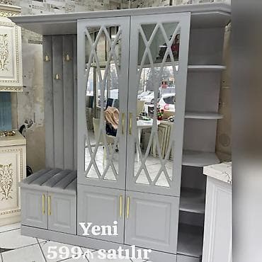 *599₼ Yeni dəhliz dolabı satılır* 1.8*2 mağazadadır Xalqlar dostlugu