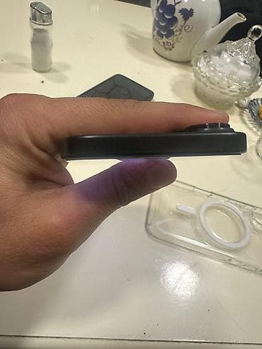 iphone x ekran: IPhone 16, 128 GB, Qara, Face ID — 3